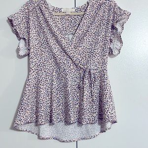 XL wrapped Cream with Orange and Yellow little flowers Blouse